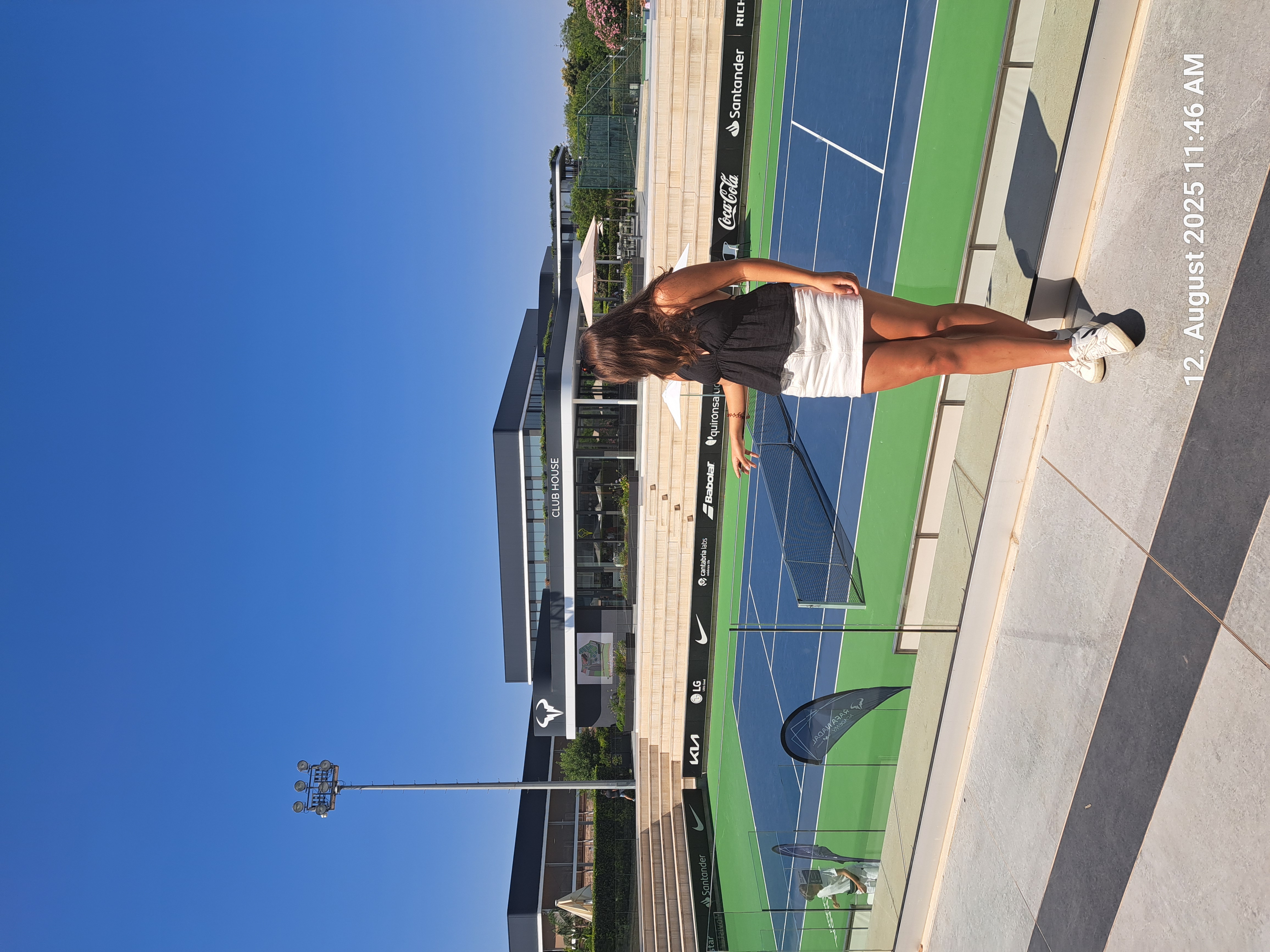 Sanya zu Besuch der Rafa Nadal Academy